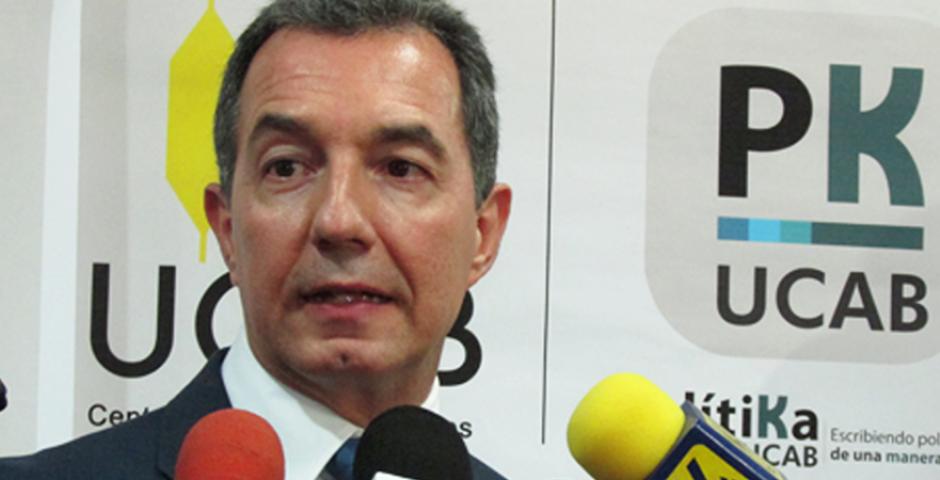 Poderes se deben renovar por consenso