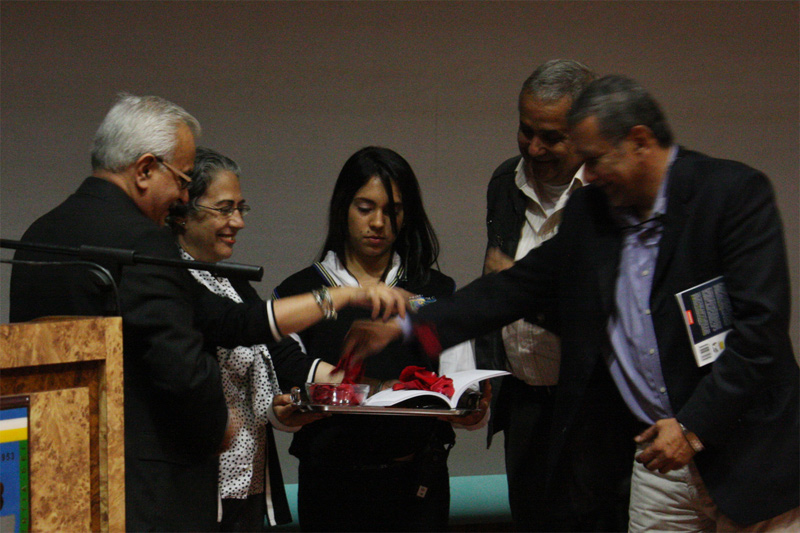 Disección de la Colección Bicentenario