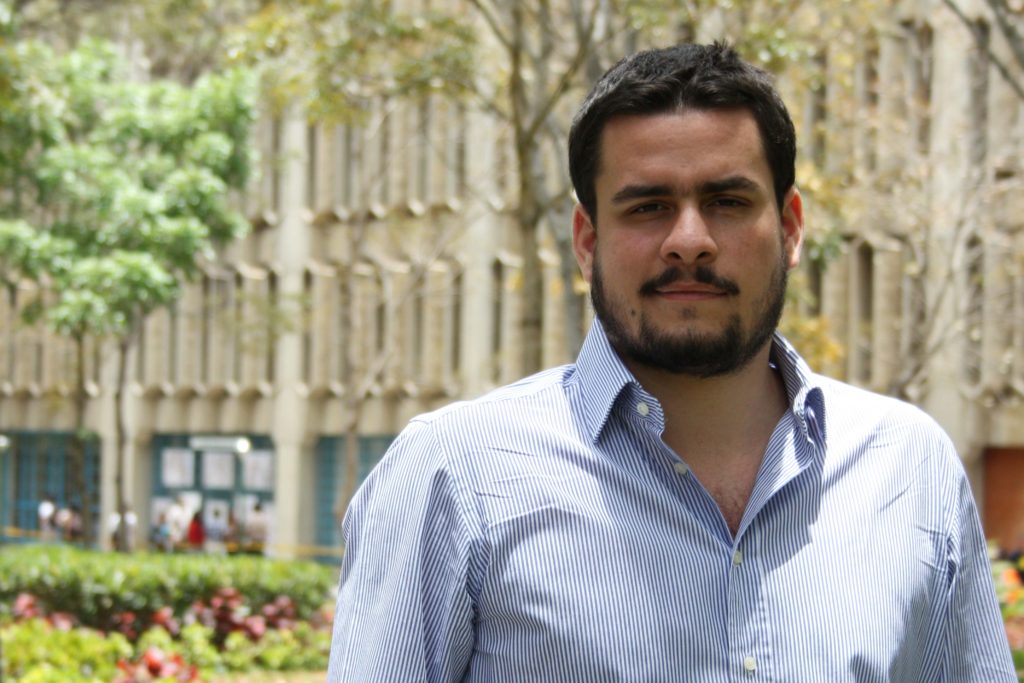 El estudiante de Economía Juan Noguera en Diálogos desde la Colmena