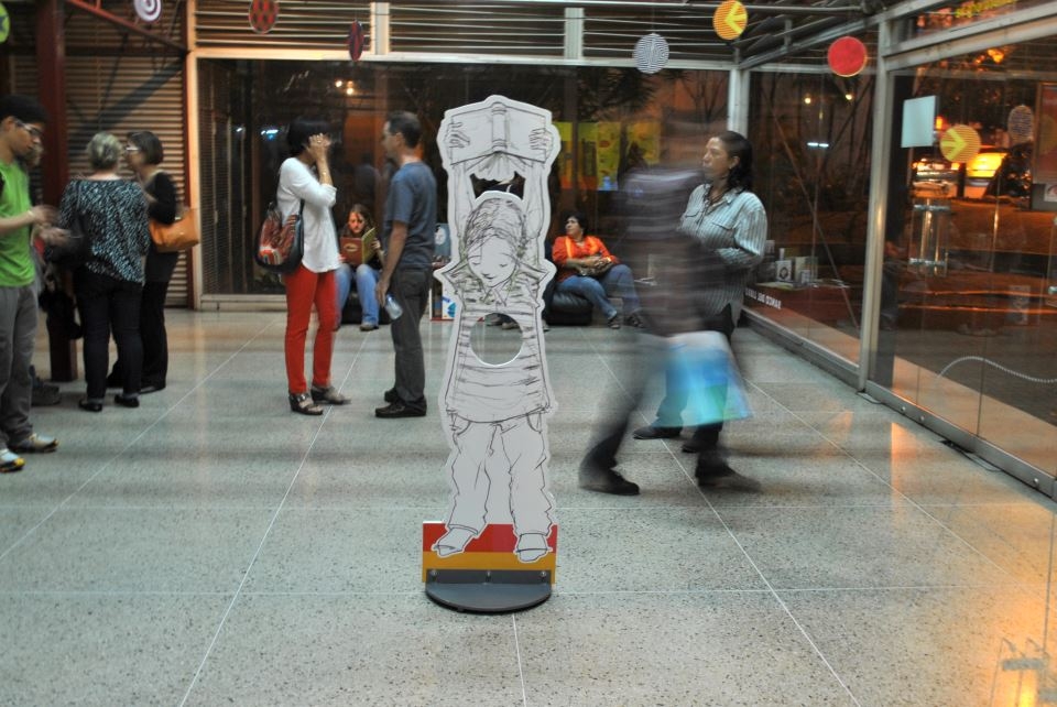 De cárceles, bancos y libros