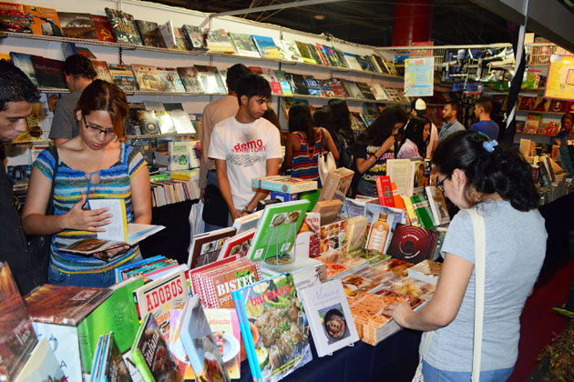 Ucabistas en la Filuc