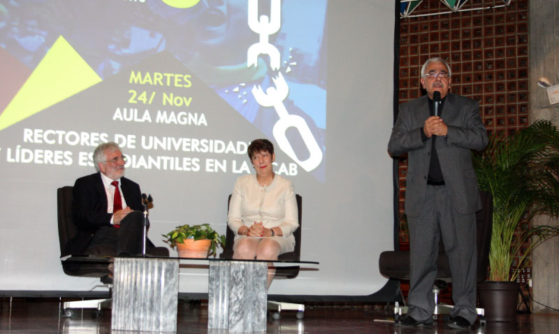 Rectores universitarios plantean los retos de la juventud