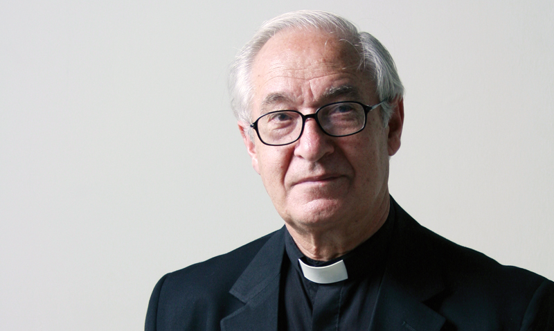 Honoris Causa para Ugalde