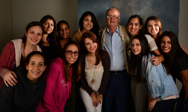 Recorriendo el campus con Gabriel Gazsó