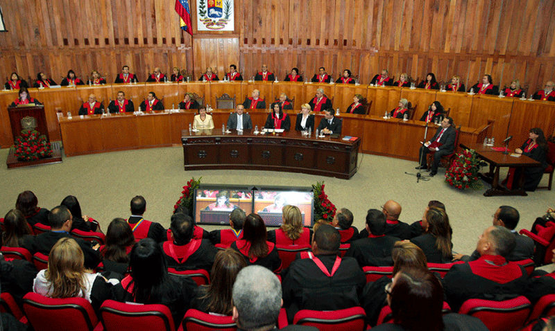 Facultad de Derecho rechaza sentencia del TSJ