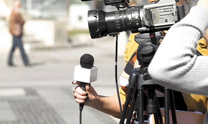 La producción revolucionaria de información