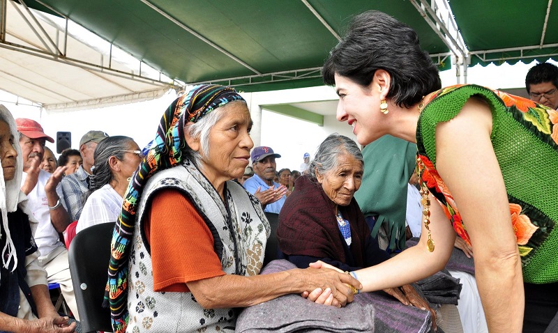 Elogio de la Política