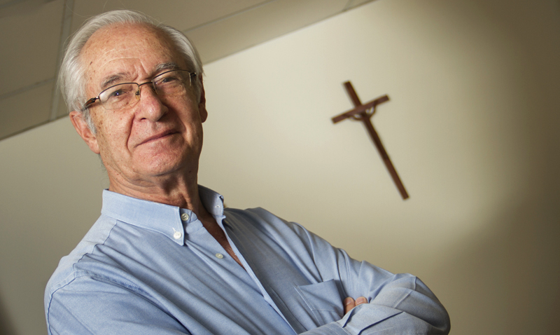 Este jueves se presenta la obra más reciente de Luis Ugalde • elucabista.com