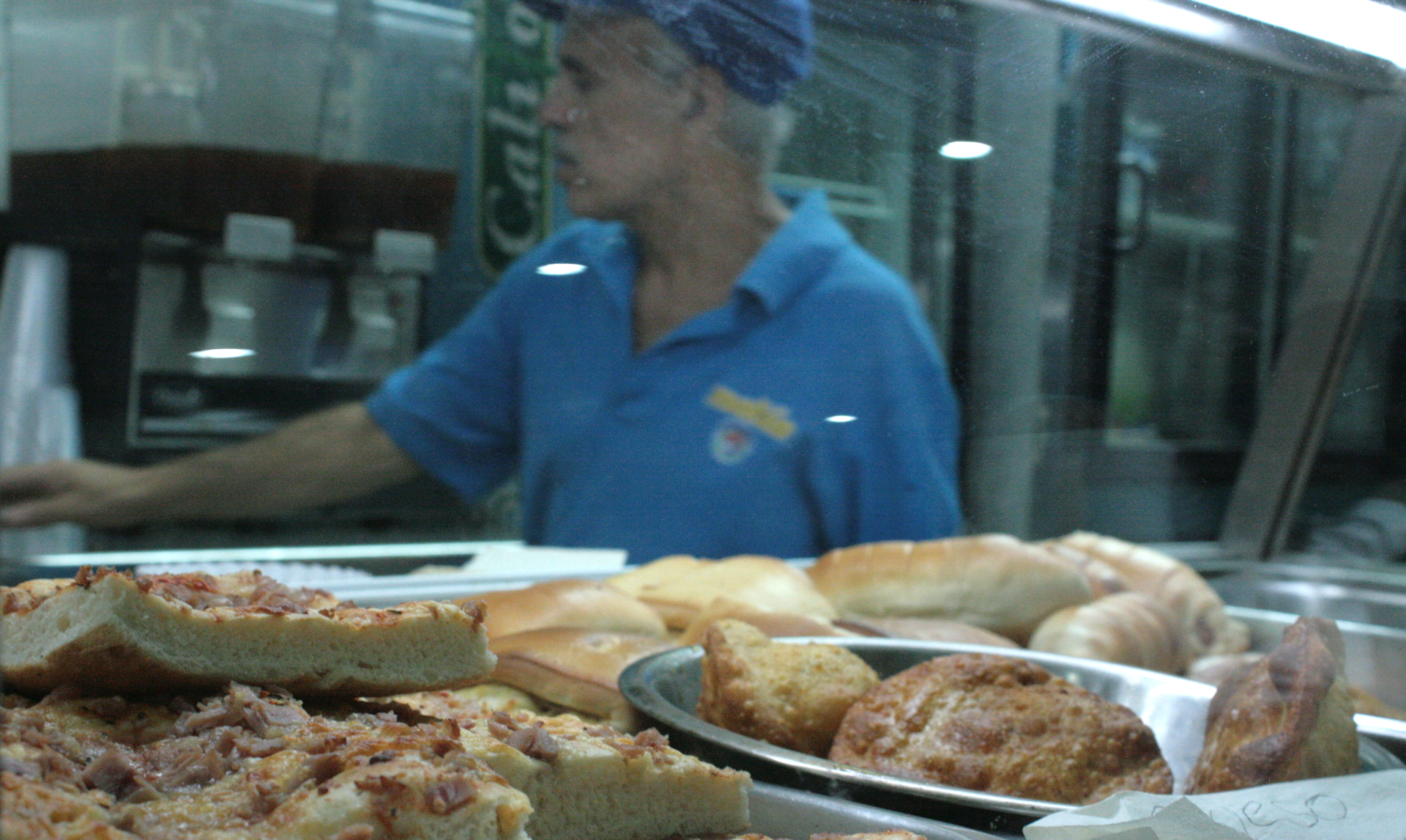 «Falta mercancía, falta todo»