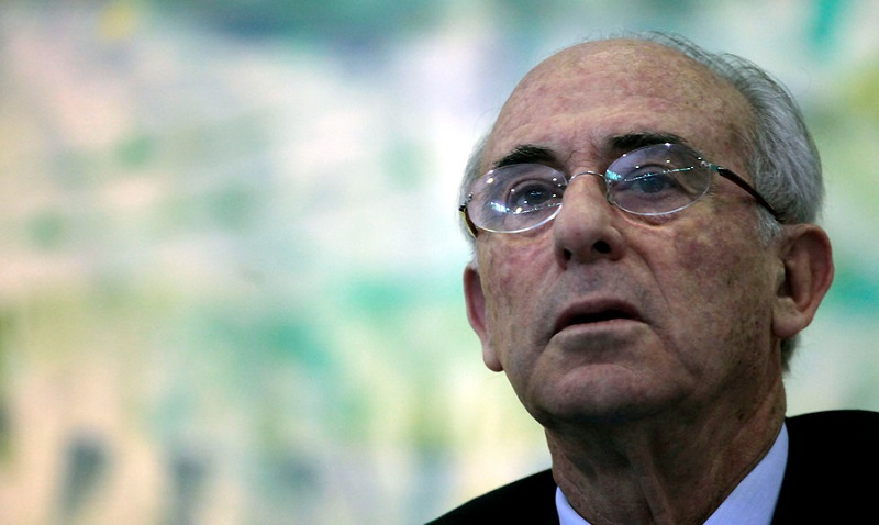 Acerca de las transiciones y los líderes políticos