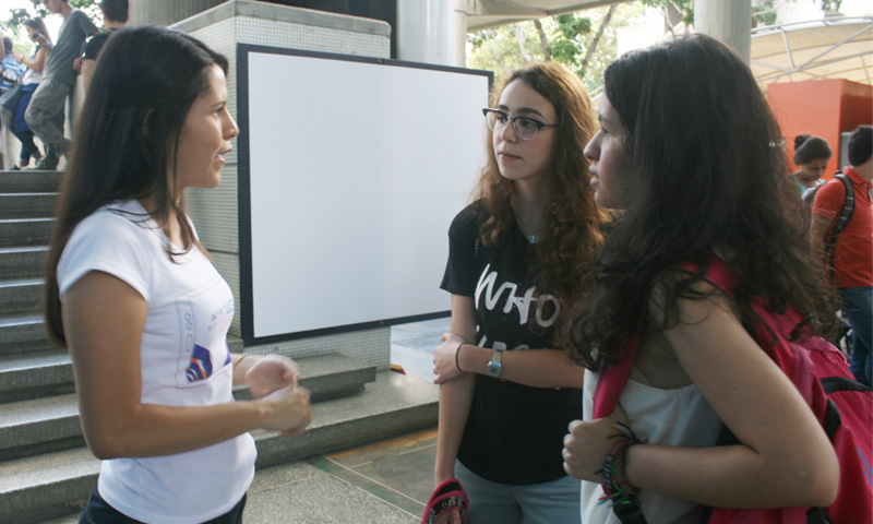 Disfruta de las Zonas Blucab en el campus