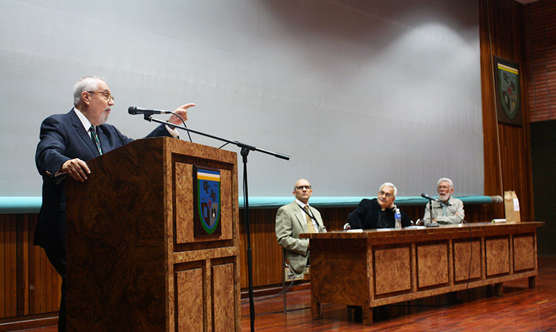 Dignos de la patria y de la posteridad