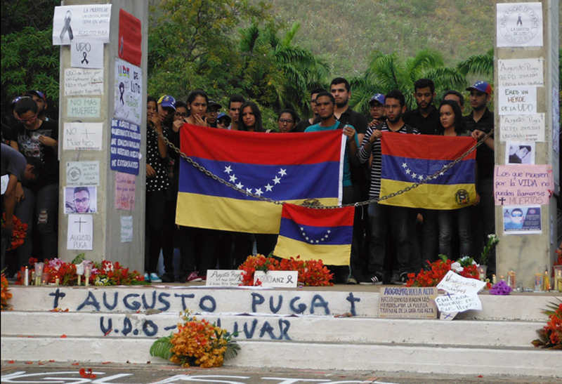UCAB Guayana se une al duelo por la muerte del estudiante Augusto Puga