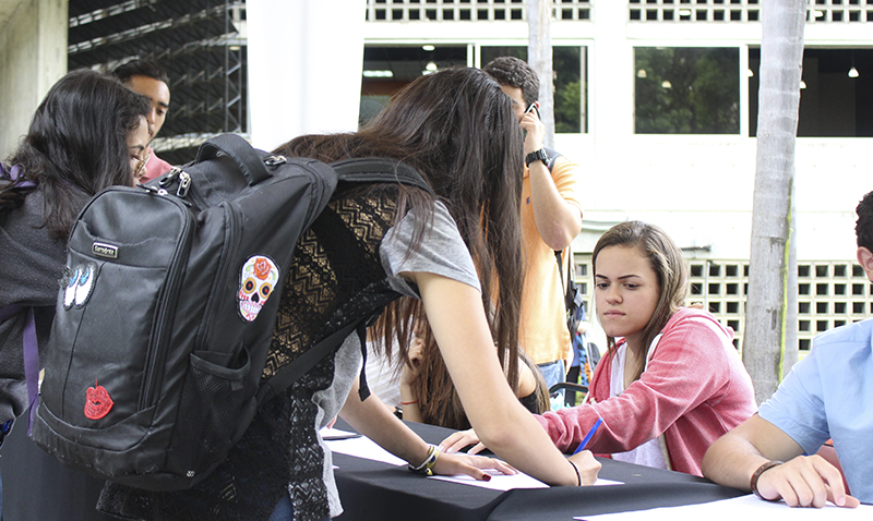 Así firmaron ucabistas en apoyo a labor de Luisa Ortega contra Constituyente