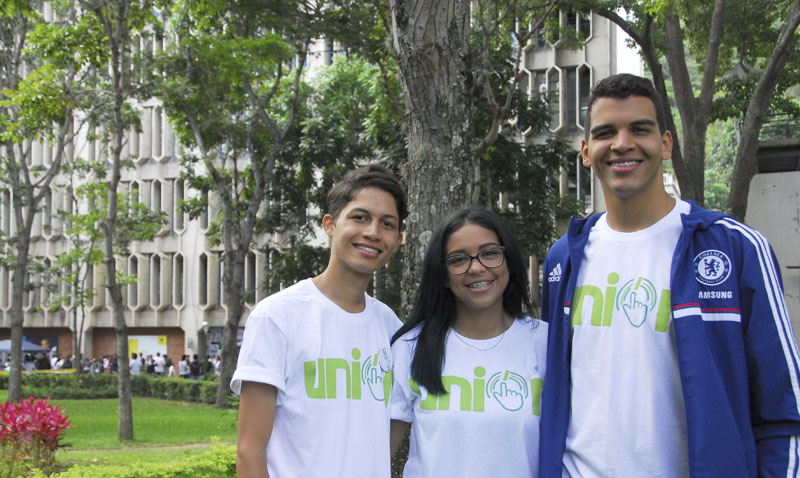 El arepazo: una iniciativa ucabista contra el hambre en las calles