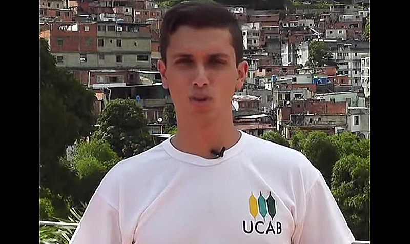 Estudiantes universitarios llaman a votar (+VIDEO)