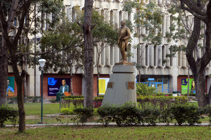La UCAB respalda petición de la Iglesia Católica de postergar elecciones presidenciales