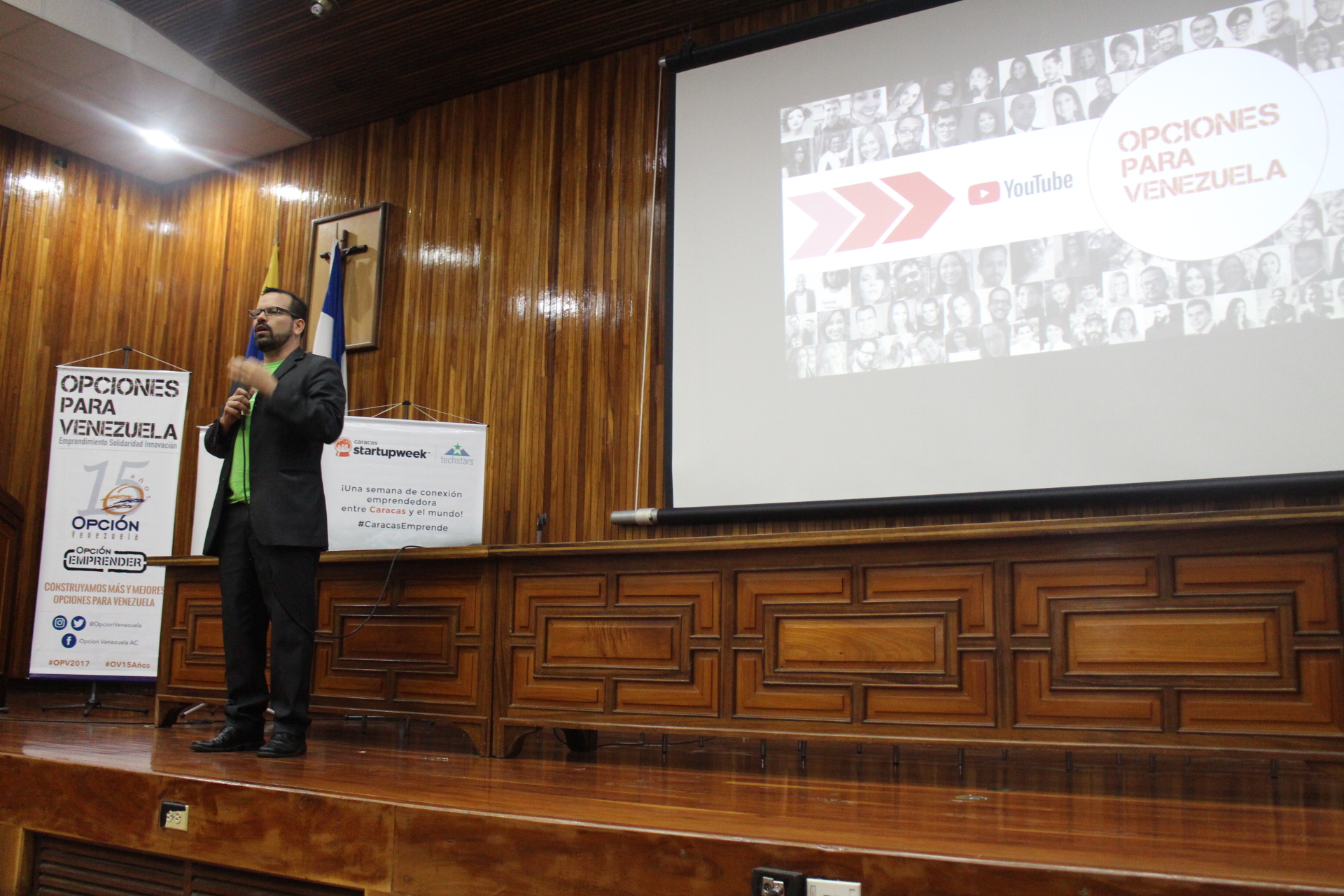 Exitosos ucabistas dan consejos de emprendimiento