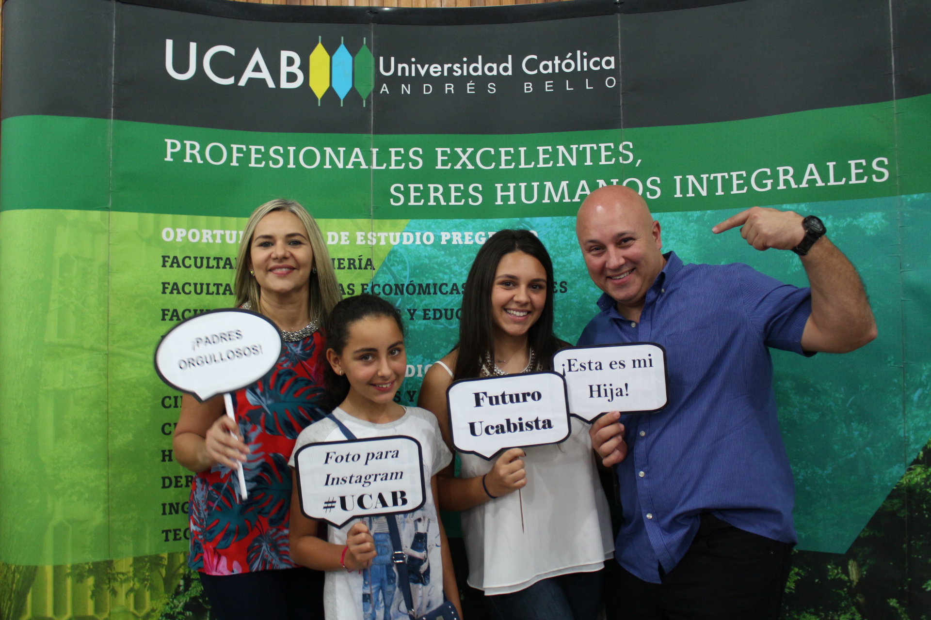 Futuros ucabistas fueron homenajeados por su excelencia