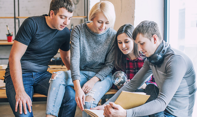 Tertulias en otras lenguas