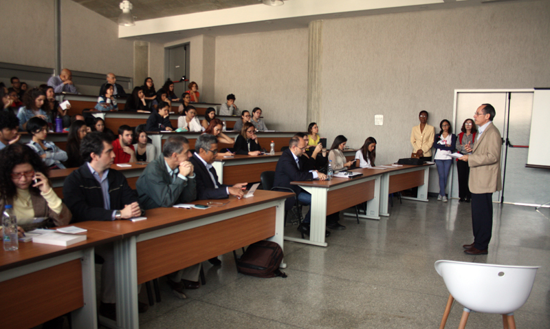 Ética, conocimientos y adaptabilidad: retos para los futuros periodistas