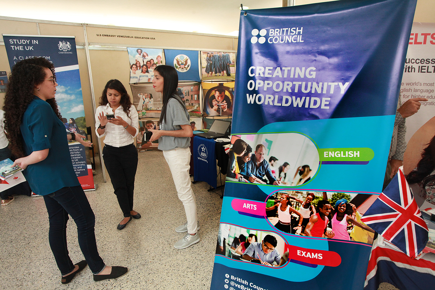 Así transcurrió la Feria de Oportunidades de Estudio en el Así transcurrió la Feria de Oportunidades de Estudio en el