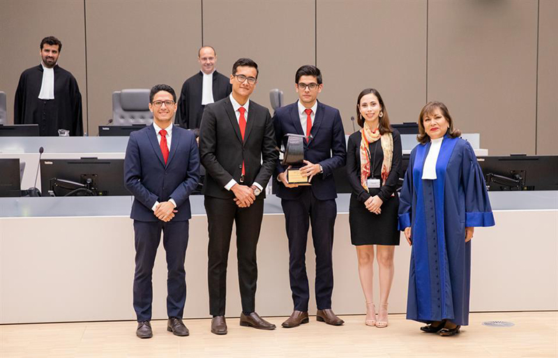 Ucabistas triunfaron en competencia organizada por la Corte Penal Internacional