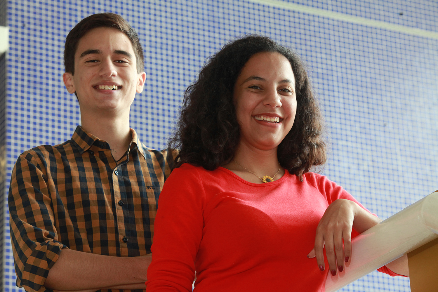 Dos ucabistas integran el equipo ganador del Premio de periodismo Gabo 2019