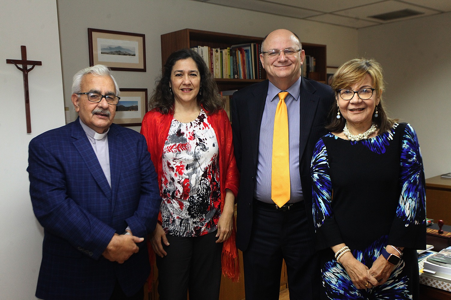 Fundación Mercantil realizó nueva donación al programa de becas de la UCAB