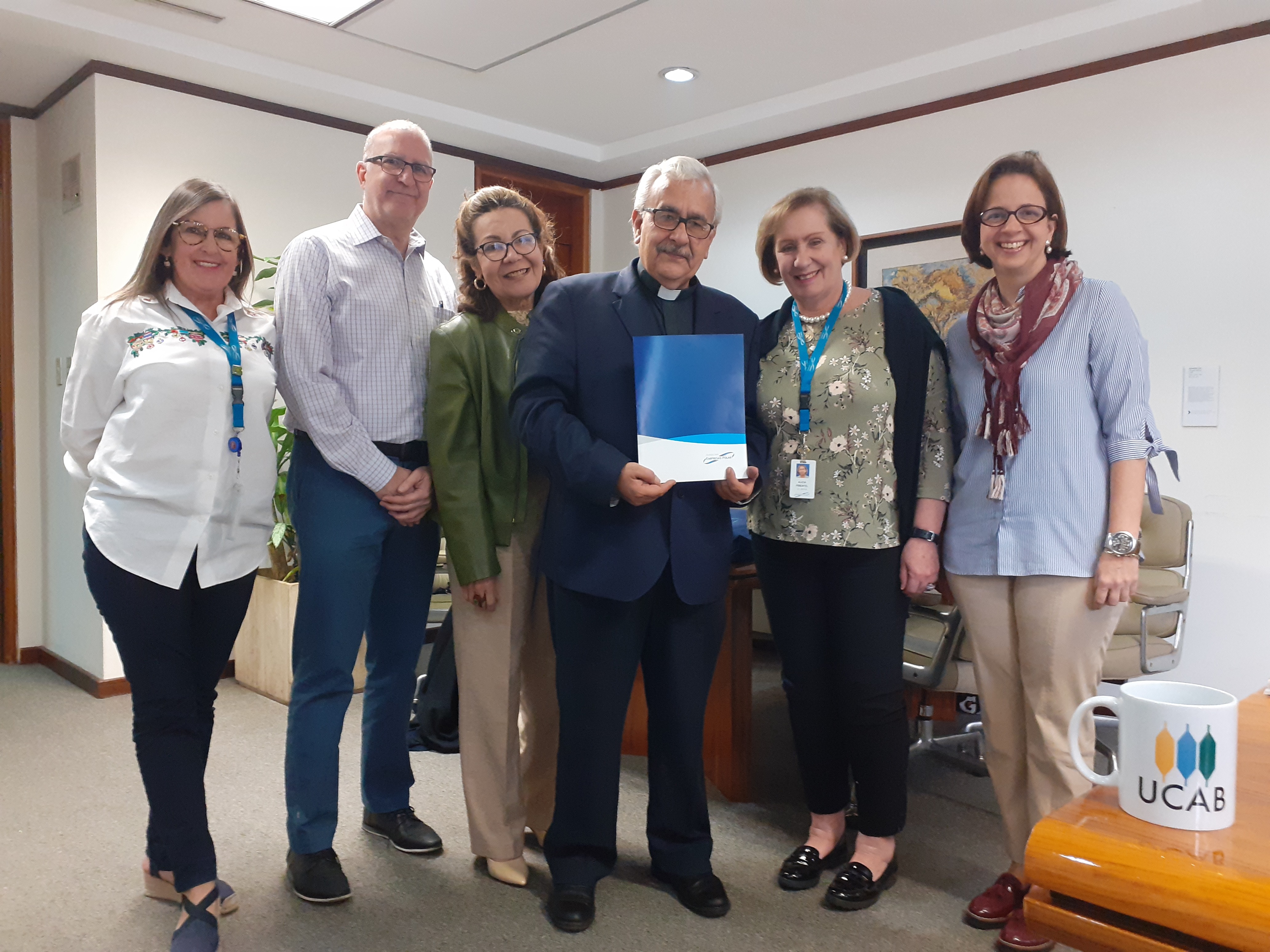 Fundación Empresas Polar becará a 90 estudiantes ucabistas