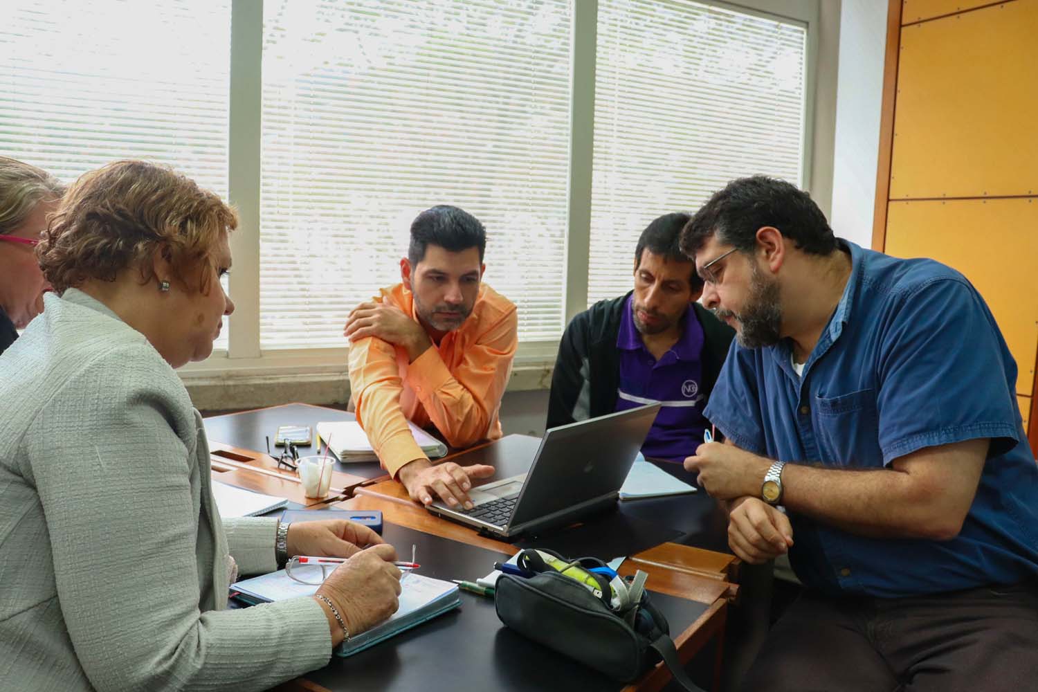 Más de 20 profesores discutieron «estrategias de aprendizaje acelerado»