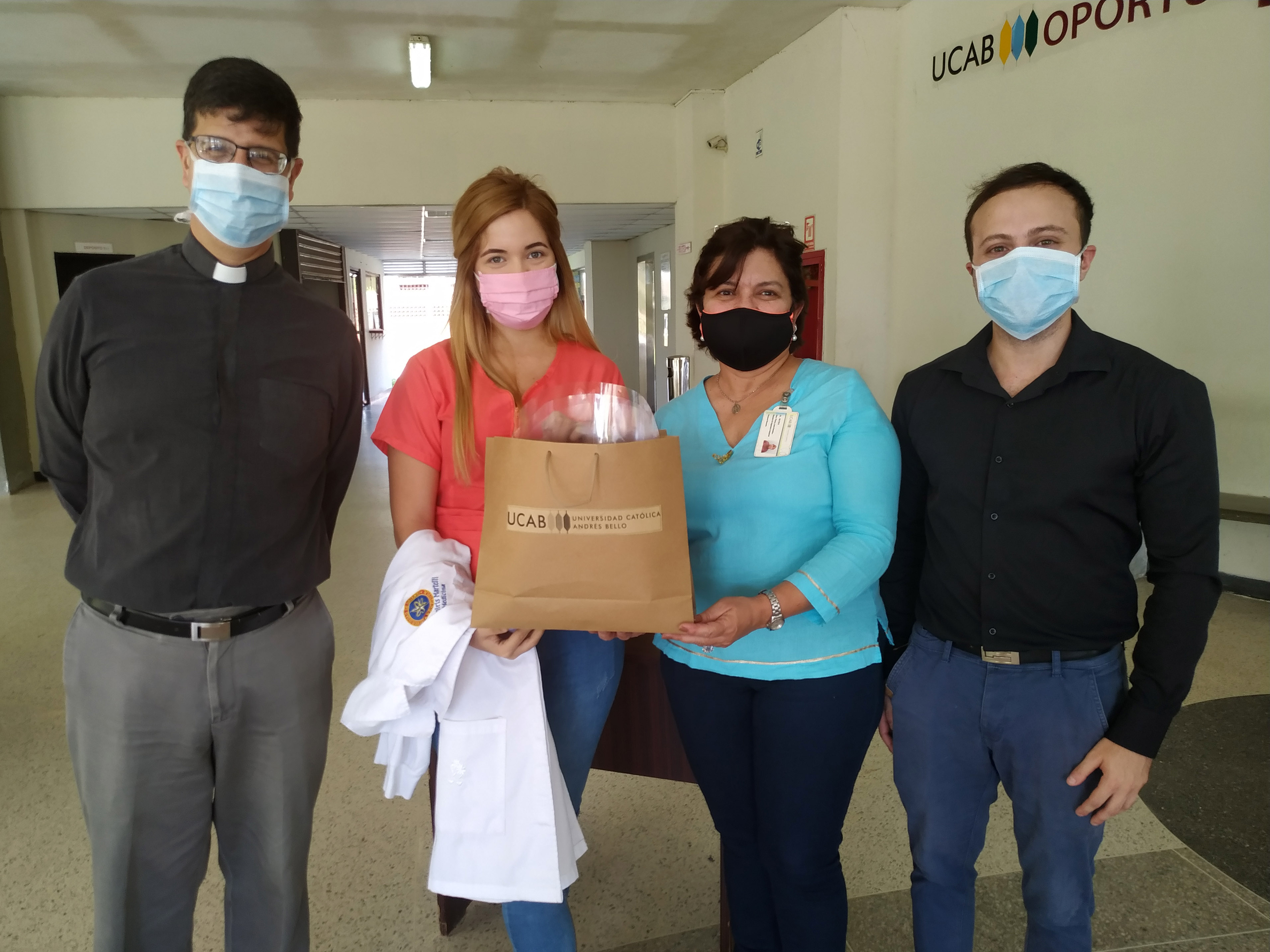 Hospitales del estado Bolívar recibieron protectores faciales fabricados por UCAB Guayana