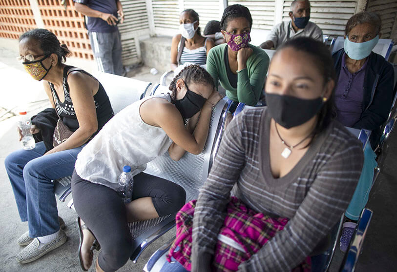 Situación de los venezolanos califica como «trauma», dicen psicólogas de la UCAB