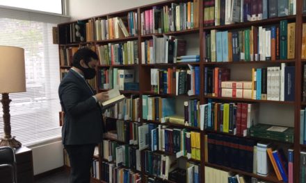 La UCAB inauguró biblioteca jurídica en honor a Allan Brewer Carías