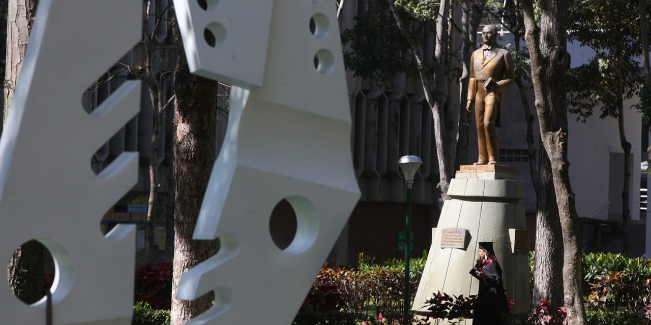 La UCAB anunció ganadores del premio de investigación docente 2019-2020