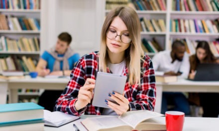 La UCAB participa en feria internacional de editoriales