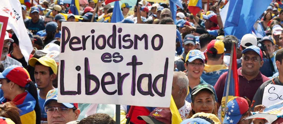 ASALTO INMINENTE O EL ACOSO A LAS COMUNICACIONES | POR MARCELINO BISBAL