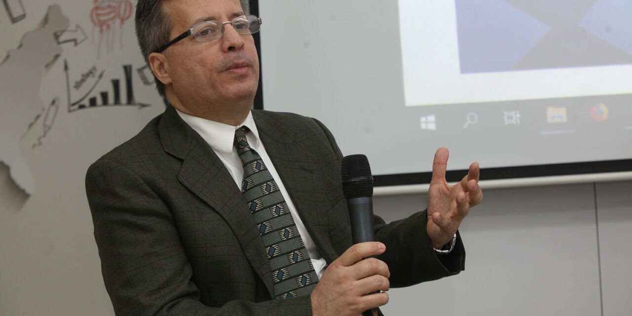 Fernando Spiritto: “La única vía obvia que le queda a la oposición es la electoral”