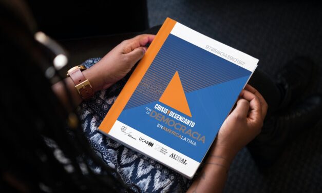 «Crisis y desencanto con la democracia en América Latina», una aproximación a la realidad del continente