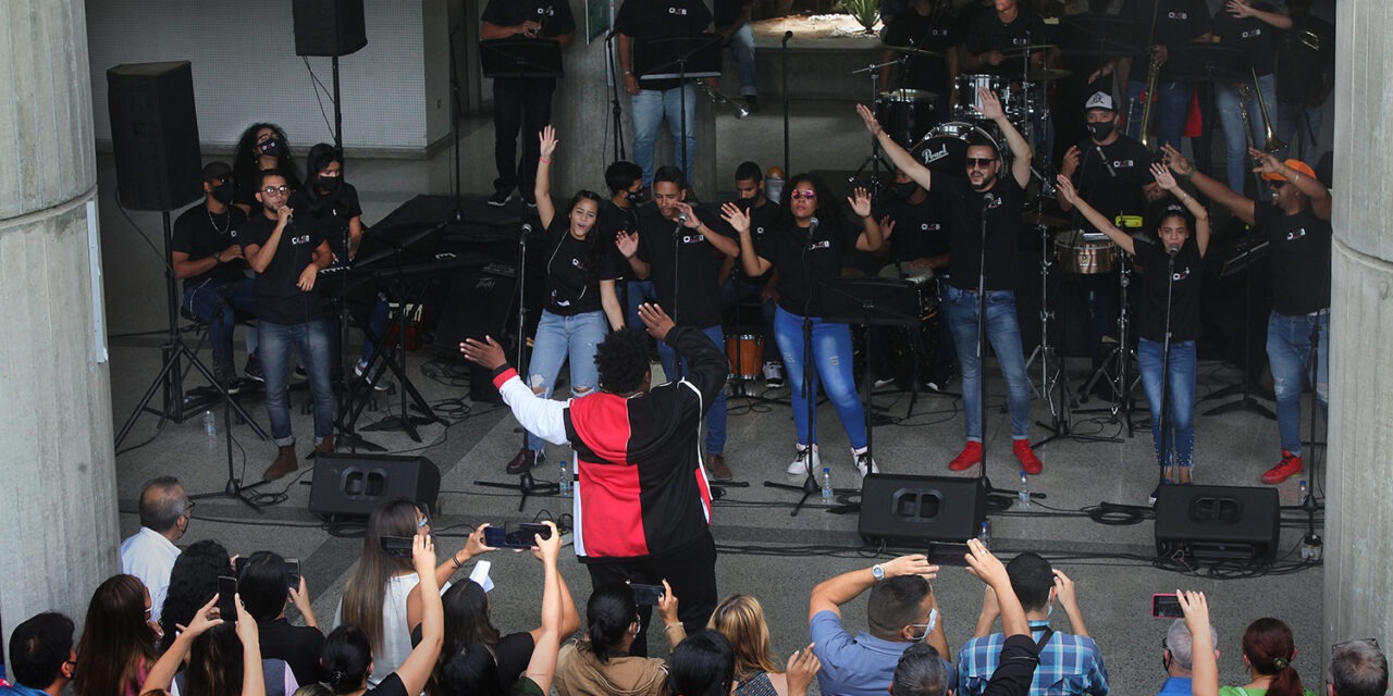 CON MÚSICA Y CULTURA, LA UCAB CELEBRÓ PRESENCIALMENTE SUS 68 AÑOS