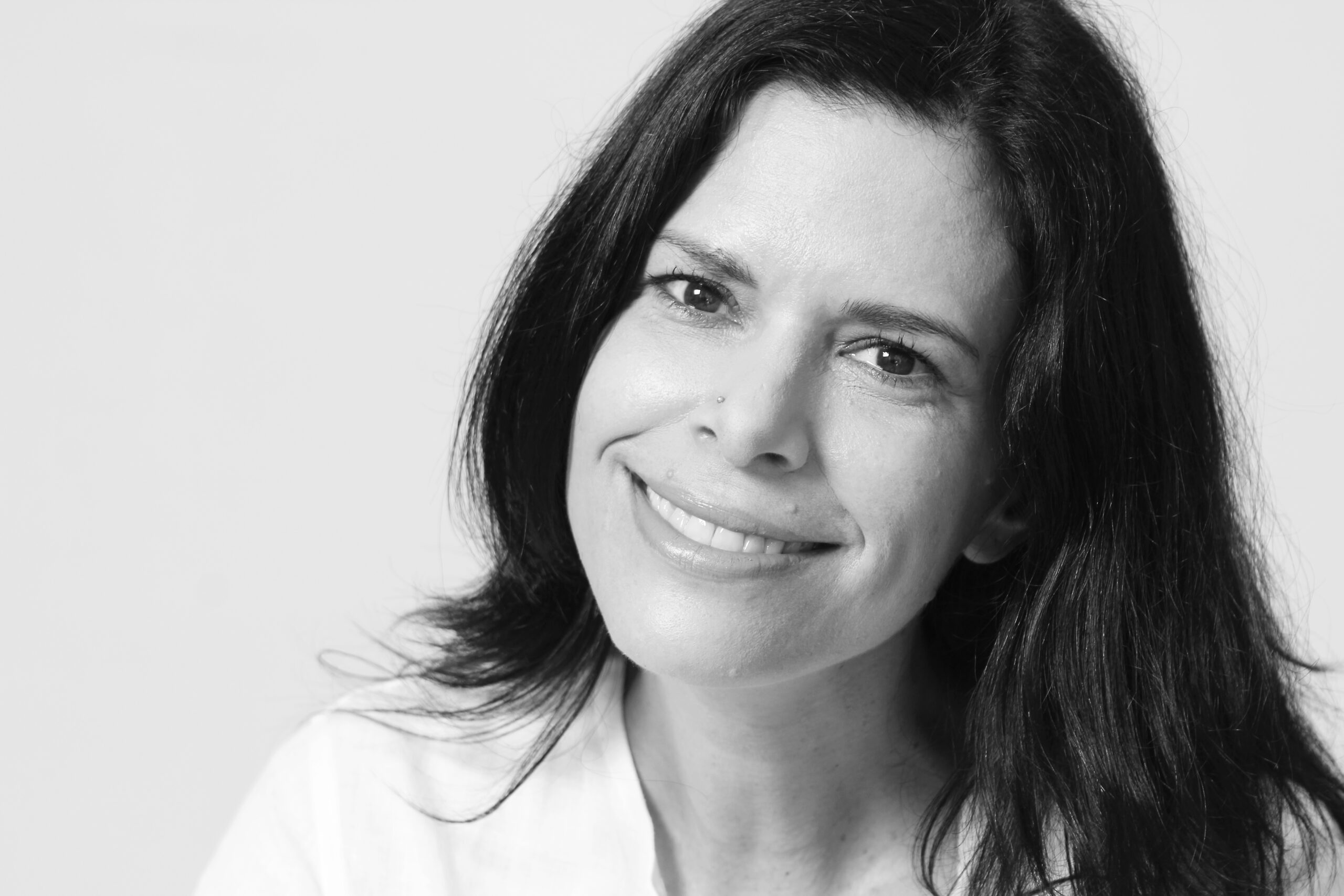 Клаудия кристиан вавилон 5. Клаудия журт. Клаудия лейтте чм 2014. Claudia leitte 2014. Клаудия видео.