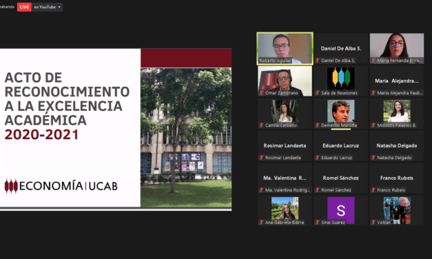 ESTUDIANTES Y PROFESORES DE ECONOMÍA FUERON RECONOCIDOS POR SU EXCELENCIA