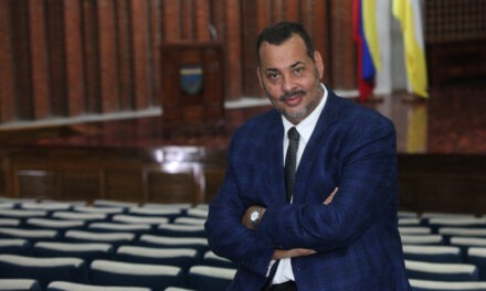 Tomás Straka: Está por verse si las élites tendrán un papel en la reconstrucción de la democracia