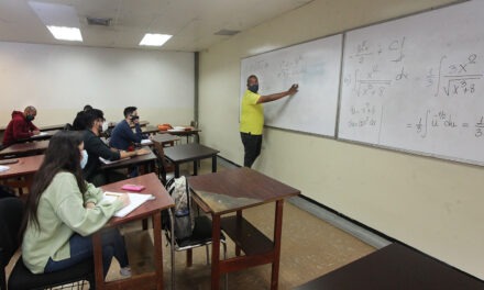 Impacto de la deserción docente será discutido en foro organizado por la UCAB