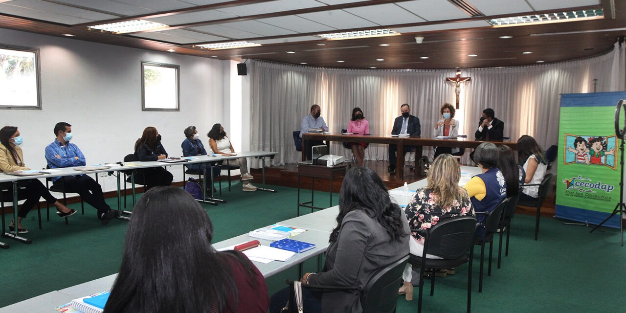 Cecodap, UCAB y UNICEF iniciaron capacitación sobre derechos de niños y adolescentes