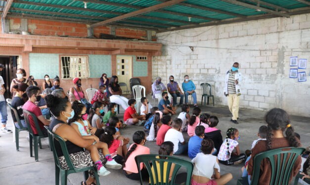 «Echa tu cuento comunitario», un proyecto que reivindica el valor de los abuelos de Antímano y La Vega