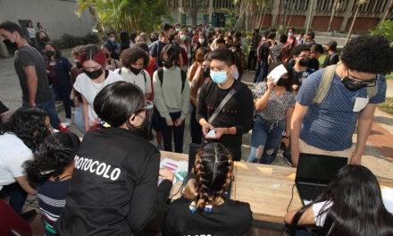 En inducciones presenciales, una nueva generación de ucabistas fue recibida por autoridades y futuros colegas