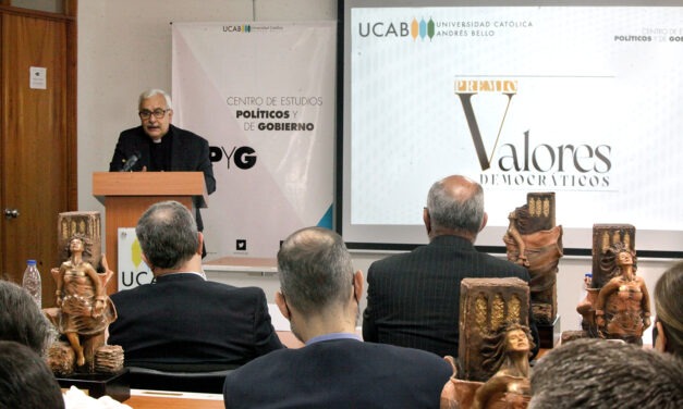 CEPYG UCAB entregó Premio Valores Democráticos 2022