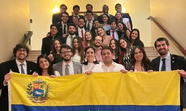 11 ucabistas fueron galardonados en el Harvard WorldMUN 2022