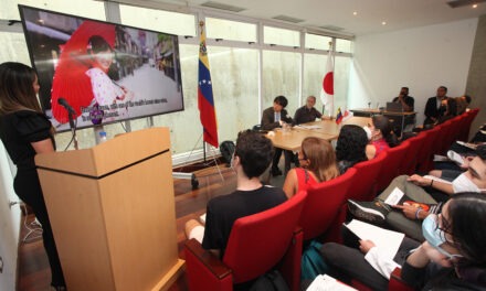 Embajada de Japón ofreció a ucabistas charla sobre oportunidades de estudios